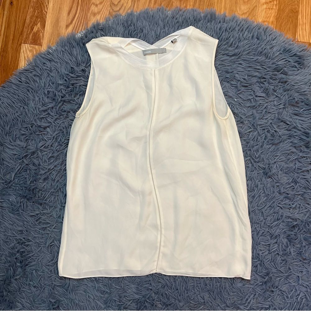 Vince White Sleeveless Silk-Like Tank Top